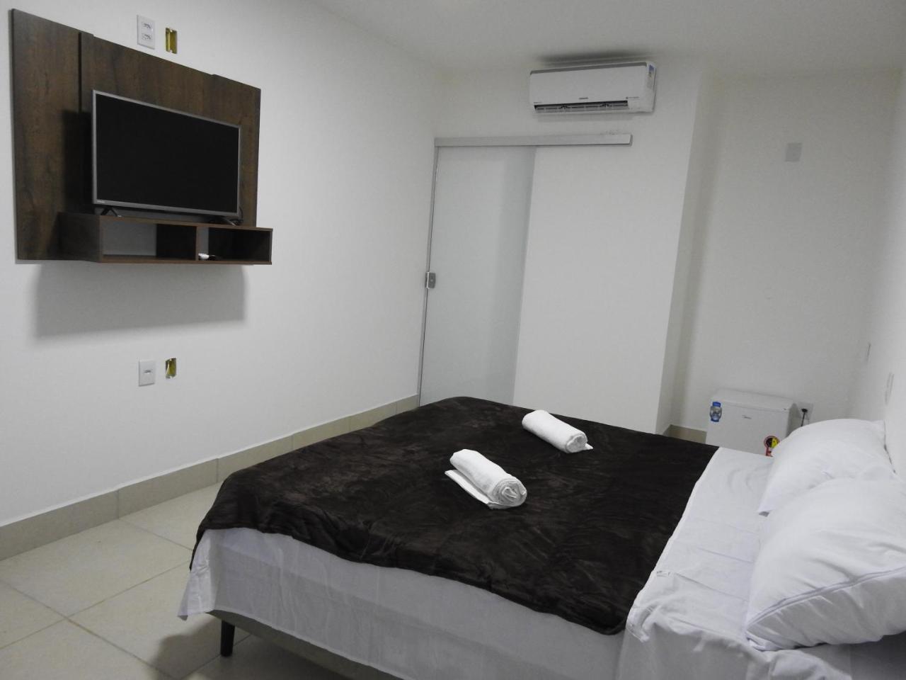 Pousada Paraiso Mineiro กาปีตอลิโอ ภายนอก รูปภาพ